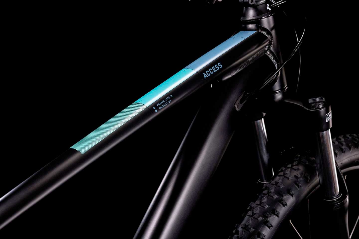 Bicicleta de montaña CUBE Access WS 2022 Black'n'Blue / Transmisión 2x8 velocidades